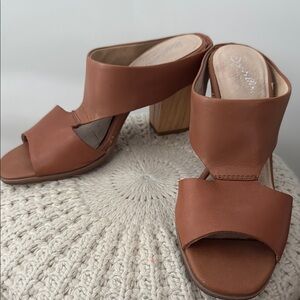 Seychelles Tan Heels